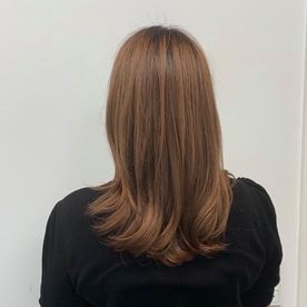 Women's haircut and full color
